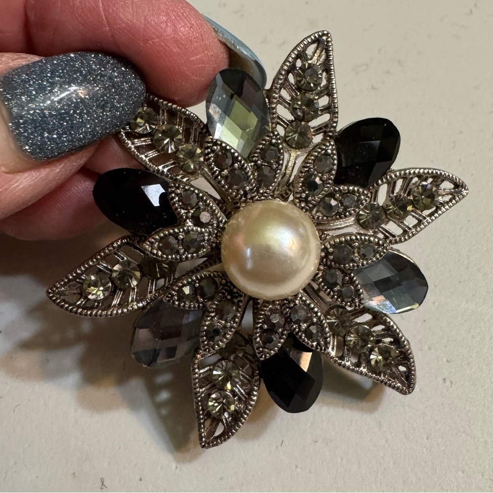 Vintage marcasite brooch
